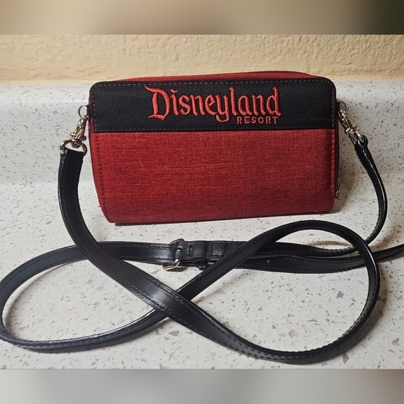 Disney Handbags - Like New Disneyland Sketch Mickey Wallet/clutch/crossbody bag